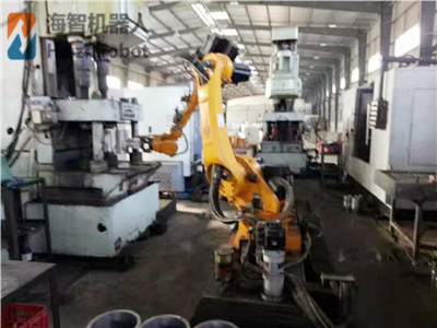 工業(yè)機(jī)器人價(jià)格怎么參考對(duì)比？海智機(jī)械手生產(chǎn)廠家(圖1)