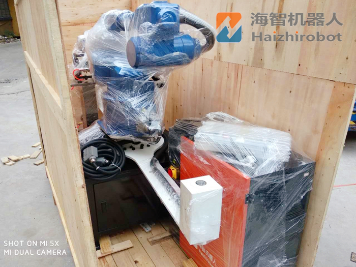 陽江噴涂機(jī)器人轉(zhuǎn)臺(tái)式噴漆訂單！