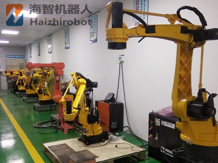 沖壓機(jī)機(jī)械手 海智新訂單沖床自動(dòng)工作站！